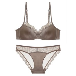 Ensemble de soutien-gorge push-up sexy de haute qualité pour femmes, lingerie en dentelle avec bretelles et string tendance - Product Image 2