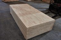 Panneau en bois d'acacia à jointures en doigt de pie 1220x2440mm 20mm, panneau stratifié en bois dur de qualité E0 pour plateau de table et comptoir de cuisine