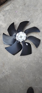 Ventilateur de refroidissement moteur 40C1900 compatible avec l'excavatrice Liugong 922E – Pièces de machines de construction directement de l'usine - Product Image 3