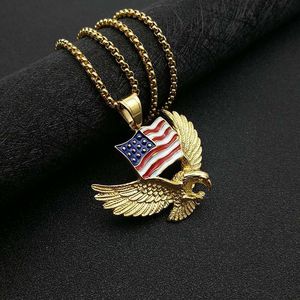 Collier avec pendentif aigle en acier inoxydable, ton or et argent, drapeau américain en résine, bijoux cadeau unisexe - Product Image 3