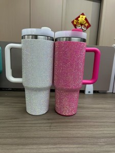 Vaso Térmico de Acero Inoxidable de 40oz con Asa, Tapa con Popote y Diseño <span class=keywords><strong>Bully</strong></span> Ice Country, para Bebidas Frías y Calientes - Product Image 1