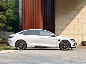 รถซีล530hp ไฟฟ้าประสิทธิภาพสูง4WD 600กม. รุ่นขับอัจฉริยะ2025 BYD ผลิตในประเทศจีน - Product Image 2