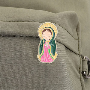 Pin Enamel Bergaya Kartun Bunda Maria Guadalupe, Bros Tangan Berdoa, Hadiah untuk Penggemar Religius dan Kolektor - Product Image 4