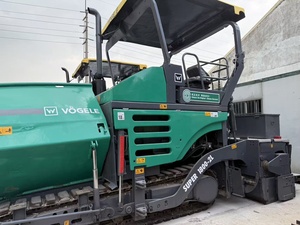 Vgele 1800-2L <b>Tracked</b> Asphalt Paver Machine Crawler Road Construction Equipment Fully Hydraulic System Deutz Engine <b>Pump</b> - Product Image 2