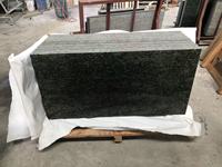 Pierre naturelle granit pas cher couleur verte forêt tuile de granit vert