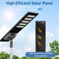 Éclairage public solaire Lampes LED étanches pour l'extérieur pour les jardins, les routes et les autoroutes