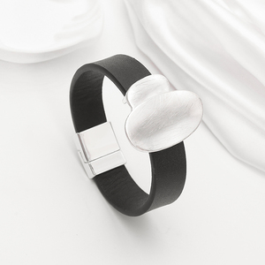 Fashion Minimalist Gold-Tone Oval Accent PU Leather <strong>Bracelet</strong> for <strong>Women</strong> with <strong>Magnetic</strong> Clasp - Edgy Elegance for Modern <strong>Women</strong> - Product Image 3