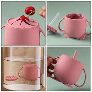 Gobelet à bec pour bébé en silicone personnalisé, petit, réutilisable, sans BPA, bouteille d'eau en silicone pour enfants avec paille - Product Image 5