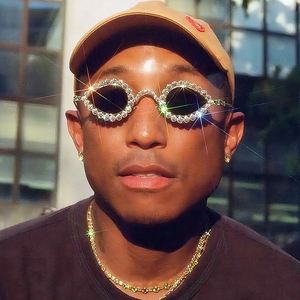 Gafas de Sol de Moda 2025, Lujosas, con Pedrería Brillante, Estilo Y2K, Protección UV400, Diseño Ojo de Gato, Punk, con Diamantes, para Hombre y Mujer - Product Image 2