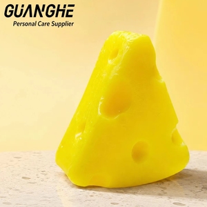 Savon artisanal en forme de <span class=keywords><strong>fromage</strong></span>, à l'acide kojique, au curcuma, au lait de <span class=keywords><strong>chèvre</strong></span>, blanchissant, à l'huile de coco, OEM, étiquette privée, logo/emballage personnalisés pour savon - Product Image 1