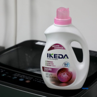 OEM/ODM Vente en gros 2L de détergent liquide de lessive parfumé raisin/sakura jetable pour le lavage des vêtements directement du fabricant