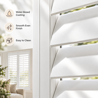 Volets en bois massif blanc, blanc chaud, beige, à deux panneaux, à persiennes, pour salon moderne et fenêtre en baie