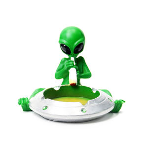 ชุดที่เขี่ยบุหรี่ลายการ์ตูนสุดสร้างสรรค์มีลักษณะเฉพาะตัวจานบินที่เขี่ยบุหรี่ยางเรซิน - Product Image 2