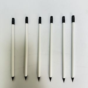 Crayons en bois noir personnalisés en usine, HB 2B, peinture blanche brillante, forme triangulaire, en vrac - Product Image 4