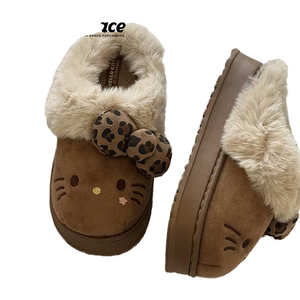 Vente en gros d'usine, bottes de neige tendance, hiver, chaudes, en fourrure, pantoufles en fourrure, chaussures en coton épais de haute qualité pour femmes - Product Image 4