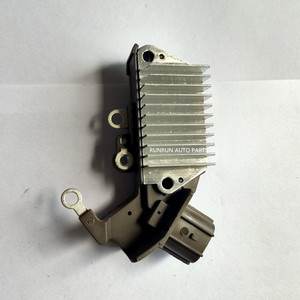 Régulateur d'<span class=keywords><strong>alternateur</strong></span> automobile 12v pour TOYOTA Fortuner 2.7 4WD 27060-21151 104210-8401 IN3054 - Product Image 4