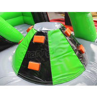 Jeu d'obstacles gonflables commerciaux, arène de labyrinthe gonflable verte pour activités sportives interactives d'équipe en plein air