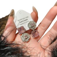 Fleur Grappe Princesse Rose Rose Sucre Cube Zircon Plaqué Or En Laiton Anneau Boucles D'oreilles Collier Ensemble Lumière De Luxe Haut De Gamme Bijoux