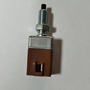 Interruptor de luz de freno Suzuki 37740-60G10 96063091 para Changhe Freida, pieza de repuesto - Product Image 4