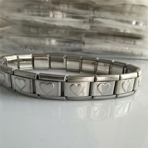 Bracelet élastique à breloques italiennes tendance pour femme, plaqué or, cœur pêche, style punk géométrique, élégant, en acier inoxydable, cadeau - Product Image 5