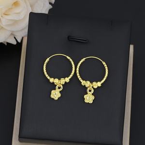Pendientes de Aro de Moda para Mujer JXX, Nuevos, Chapados en Oro, Diseño de Corazón, Joyería de Latón, a la Moda - Product Image 3