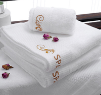 Serviette d'hôtel blanche bon marché personnalisée avec logo Ensemble de serviettes de spa de luxe de haute qualité