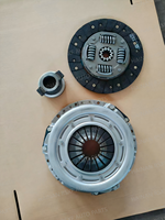 Kit d'embrayage/couvercle, plaque, roulement de débrayage de disque d'embrayage pour voiture de Russie 2015 Gazelle 3302 1jz-ge. , Oe 33021601620 GAZ