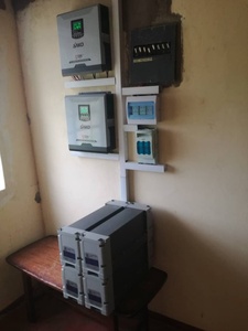 Pacote de Bateria Solar Blue Carbon Lifepo4 para Sistema Residencial 12V 200Ah 250Ah 300Ah Bateria de Íon de Lítio Solar - Product Image 5