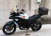 Moto Loncin VOGE DS300 d'Occasion - 300cc, Idéale pour l'Aventure