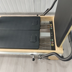 Réformateur professionnel de Pilates de lit de base de cale à deux voies classique avec équipement de studio de Pilates durable en bois d'érable demi-tour - Product Image 5