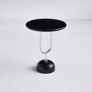 Mesa de centro redonda de madera con patas metálicas en forma de U, móvil, para sala de estar pequeña o uso en balcón - Product Image 2