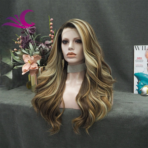 Célébrité burnette couleur mettre en évidence miel blond mélange trois types de couleur fibre résistante à la chaleur synthétique dentelle avant perruque - Product Image 2