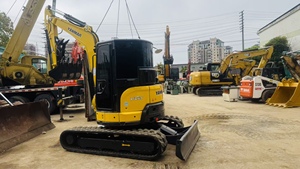 Mini-excavatrice Yanmar ViO55-6 tonnes, modèle 2022, moteur Hitachi, godet de terrassement Kawasaki/ENERPAC, équipement de construction d'occasion - Product Image 4