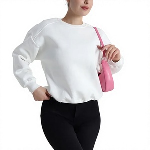เสื้อสเวตเชิ้ตโอเวอร์ไซส์ Ever Glow คอกลม ผ้าฟลีซ ล้างทำความสะอาดได้ เป็นมิตรต่อสิ่งแวดล้อม ตกแต่งด้วยเส้นสีสดใส ไซส์พลัส สำหรับผู้หญิง ฤดูใบไม้ร่วง - Product Image 1