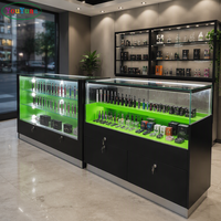 Maßgefertigte moderne LED-beleuchtete Vitrinen mit abschließbarem Stauraum, gehärteter Glasvitrine für Rauchshops und Einzelhandelsgeschäfte