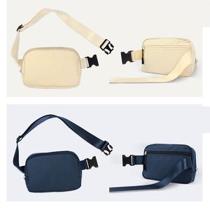กระเป๋าคาดเอวแบบมีสายปรับได้ รุ่น Super Capacity Character Fanny Packs เหมาะสำหรับการเดินทาง เดินป่า ปั่นจักรยาน ออกกำลังกาย และใช้งานทั่วไป - Product Image 5