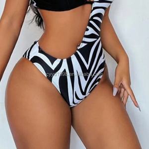 Bikini de una pieza a rayas para mujer, de alta calidad, personalizado al por mayor, con espalda descubierta, triángulo, decoración de joyería con logo frontal - Product Image 5