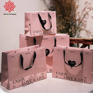 Sac en papier personnalisé Baoren pour boutique de vêtements pour filles, motif cœur rose, avec logo, sac en papier haut de gamme pour vêtements, sac de shopping en papier anglais - Product Image 4