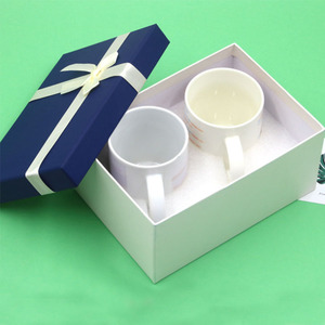 Copa el Sr. Y la Sra. Pareja taza de paquete de papel de caja de regalo con impreso personalizado - Product Image 2