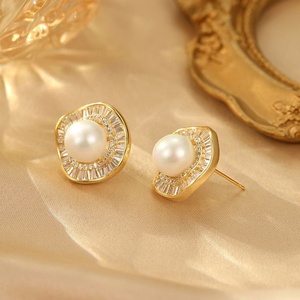 Light Luxury High-End Women's <b>Stud</b> <b>Earrings</b> Trendy Fashionable S925 <b>Silver</b> Needle Gold Plated Inlaid Zircon Geometric Pattern - Product Image 6