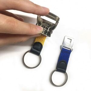 พวงกุญแจโลหะสลักลายหัวเข็มขัดนิรภัยเครื่องบินจากโรงงานขายส่ง - Product Image 6