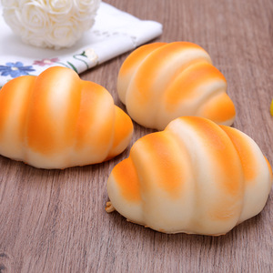 Medium Croissant Piggy Bread Squishy Slow Rising Realistic Food Squeeze Toy Stress Relief Decompression Squishies <b>Small</b> Gift - Product Image 3