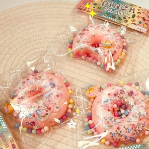 ของเล่นบีบ Taba Squishy รูปโดนัท เค้ก ทำจาก TPR ของเล่นบีบนุ่มนิ่มทำมือ ของเล่นบีบ Taba Squishy รูปอุ้งเท้าแมว - Product Image 2