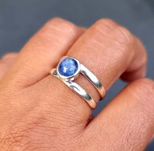 Bague de mariage unisexe vintage en argent sterling brut avec quartz rose fait main, sertie en forme de goutte d'eau, certifiée IGI, prix de gros - Product Image 1