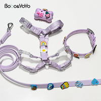 Collier et harnais pour animaux de compagnie en PVC réglable de luxe avec breloques en silicone personnalisées, design tendance, et distributeur de sacs à excréments – Nouveauté Premium