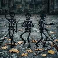 Silhouettes d'extérieur en métal Art Déco noires, artisanales, en forme de squelette, pour décorations d'Halloween effrayantes de jardin et de chemin