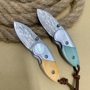 다마스커스 스틸 미니 키 체인 포켓 나이프 남성 휴대용 구름 패턴 암소 뼈 자개 손잡이 천국 지구 상자 CN XF-0159 - Product Image 2