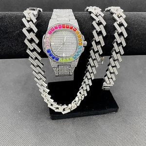 Conjunto <span class=keywords><strong>de</strong></span> Joyería Hip Hop <span class=keywords><strong>de</strong></span> Lujo para Hombre, Reloj Dorado con Diamantes <span class=keywords><strong>de</strong></span> Imitación, Cadenas Cubanas <span class=keywords><strong>de</strong></span> Cristal, Estilo Masculino, Caja <span class=keywords><strong>de</strong></span> Aleación, Esfera <span class=keywords><strong>de</strong></span> Cristal, para Él y Ella - Product Image 4