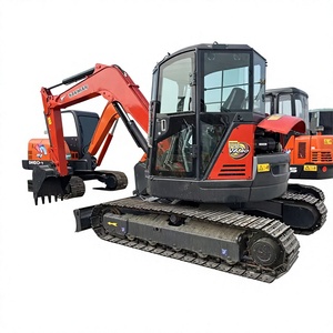 Mini-excavatrice sur chenilles Yanmar d'occasion du Japon, 8 tonnes, rouge, avec godet de 0,2 m, chenilles hydrauliques, puissance 69 kW, à prix réduit - Product Image 1