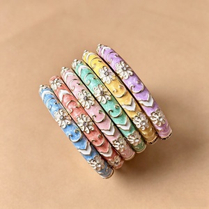 Wholesale Women's Christian Vintage Ethnic Alloy Bangles Colorful Oil Drip Colorfast Electroplating Diamond Flower Relief - Product Image 3